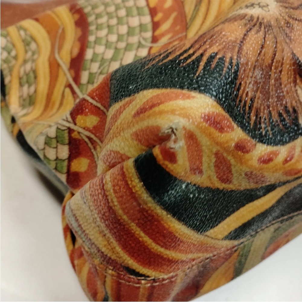 Salvatore Ferragamo Black Jungle Print Shoulder Bag - Picture 8 of 17